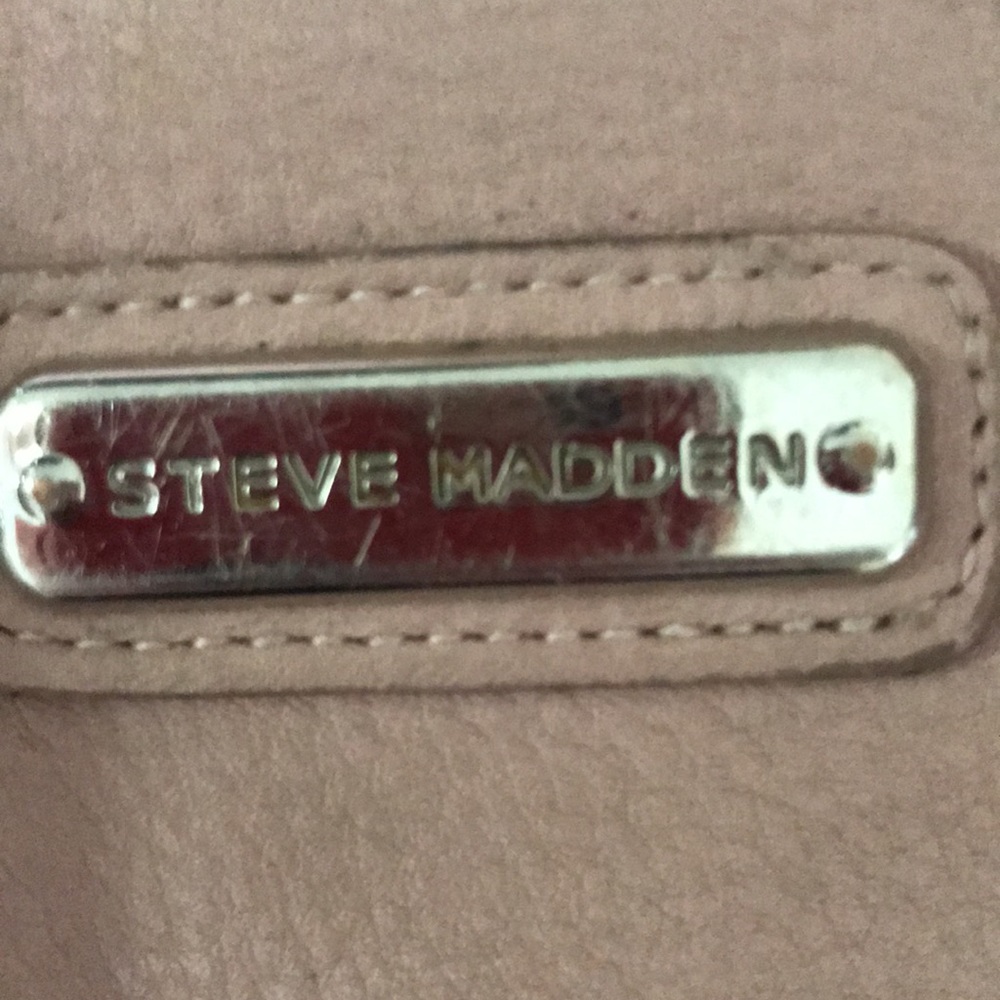 Purse - Picture 2 of 3